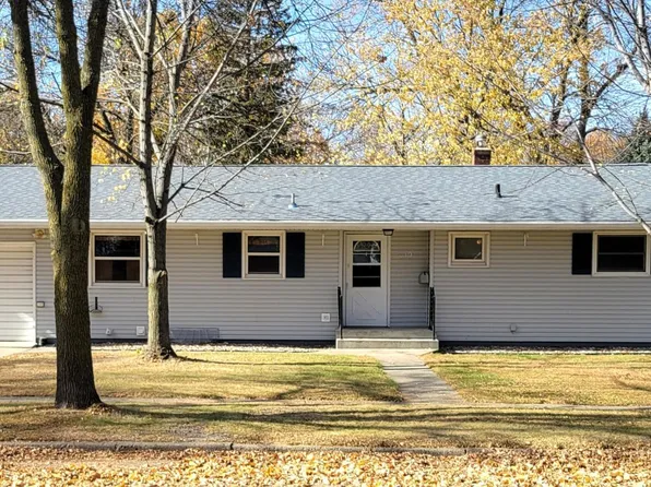 719 S 12th St, Montevideo, MN 56265