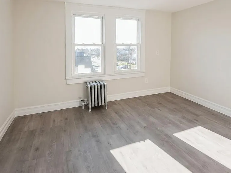 73 Dart St — Photo 5