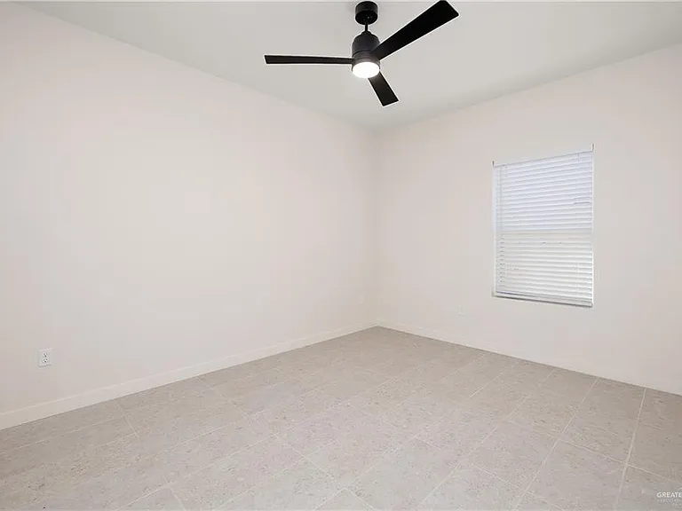 11501 N 25th St #2 — Photo 18