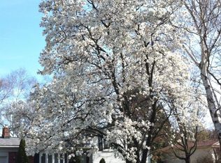 8967 N Christine Dr, Brighton, MI 48114