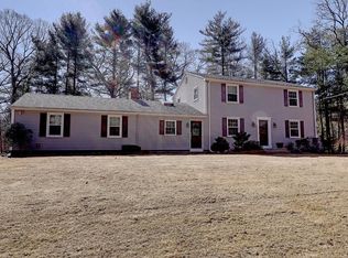 65 Peep Toad Rd, Seekonk, MA 02771