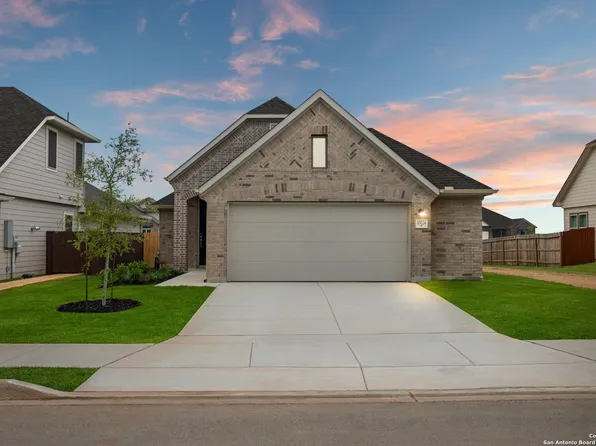10024 Hombourg Road, Schertz, TX 78154