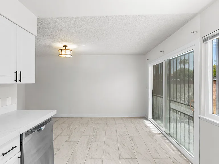 3537 Mercury St #F — Photo 23