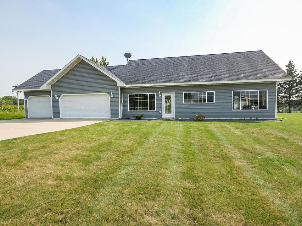 1st image of 2676 Lois Ln SE