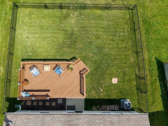 4th image of 14826 Fawn Hollow Ln
