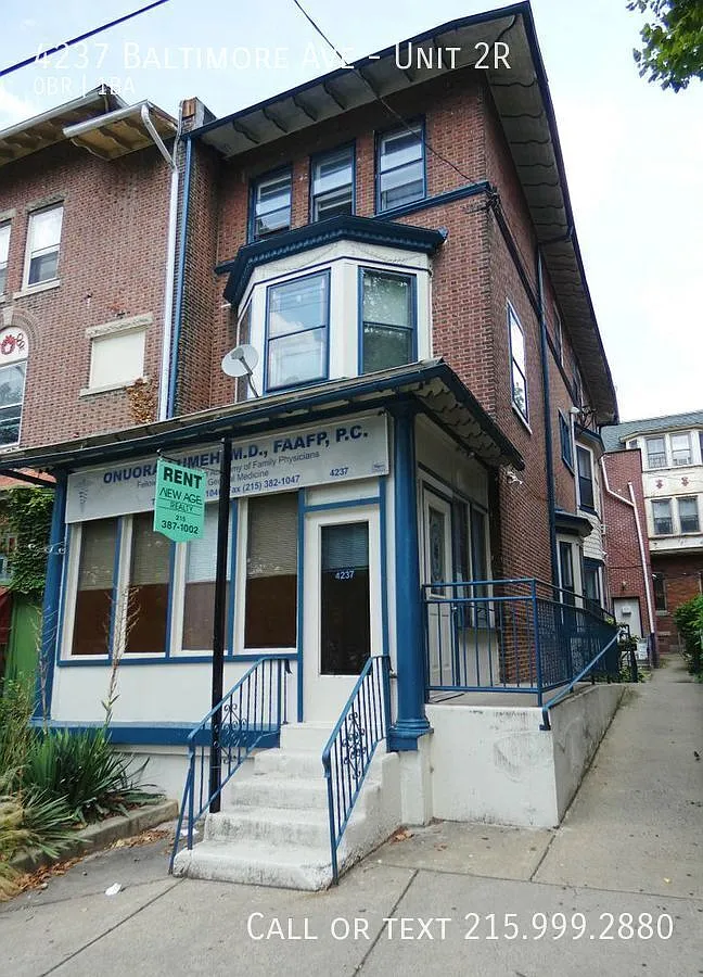 Studio apartment in Spruce Hill! — Photo 1