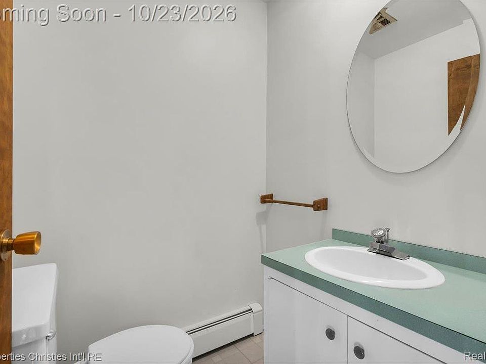 2779 W Wattles Rd, photo 27