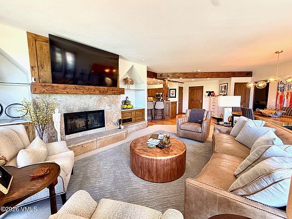 3rd image of 600 Sawatch Dr #209