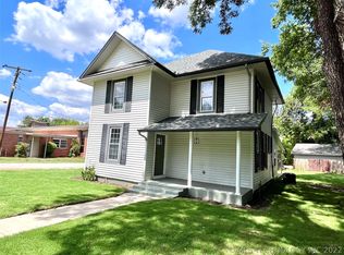 409 Stanley St SW, Ardmore, OK 73401