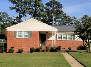 626 Raleigh St, Roanoke Rapids, NC 27870