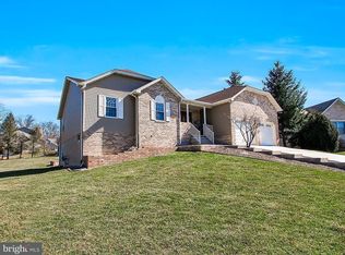31 Brandywine Ct, Littlestown, PA 17340