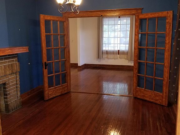 4th image of 828 S Carrollton Ave