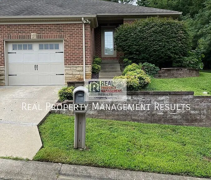 5119 Hidden Lake Dr — Photo 1
