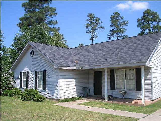 1st image of 127 White Pine Ln