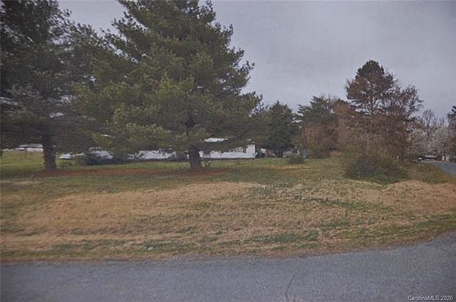 2nd image of 5201 Grand Canyon Rd NW