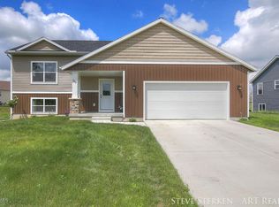 765 72nd Ave, Zeeland, MI 49464