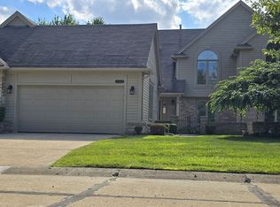 16907 Driftwood Dr, Macomb, MI 48042
