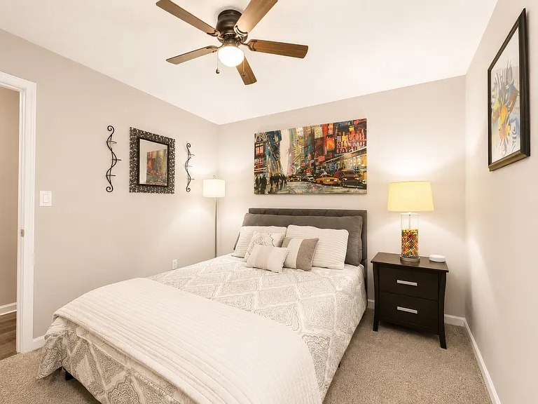 Secondary Bedroom
