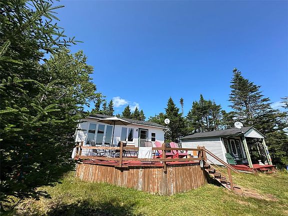 3rd image of 680 Salmonier Line