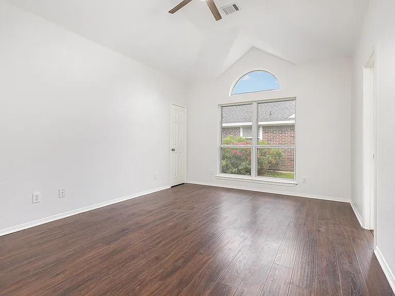 7318 Harbor Dr — Photo 22