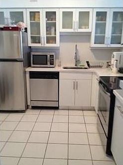 5th image of 5700 Collins Ave APT 15N