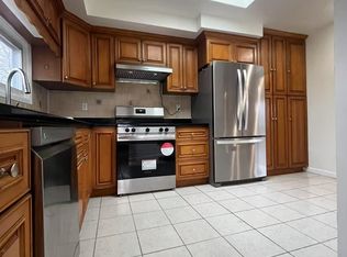 21 Teibrook Ave, Syosset, NY 11791