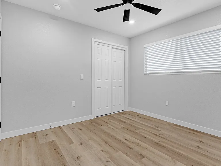 1619 Monarch Ln — Photo 15
