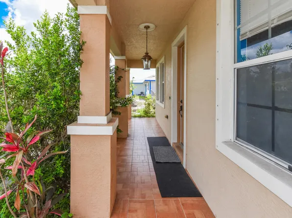 4267 SW Jared Street, Port St Lucie, FL 34953