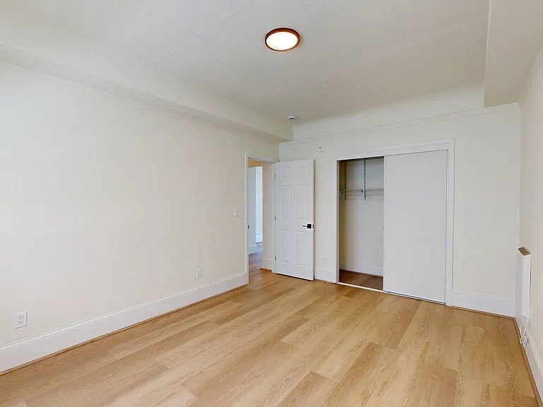 1335 Washington St #8 — Photo 12