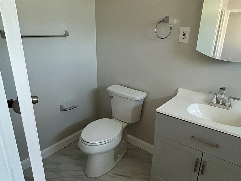 5319 Pooks Hill Rd — Photo 17
