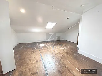 Rented by ZealEstate Group Inc