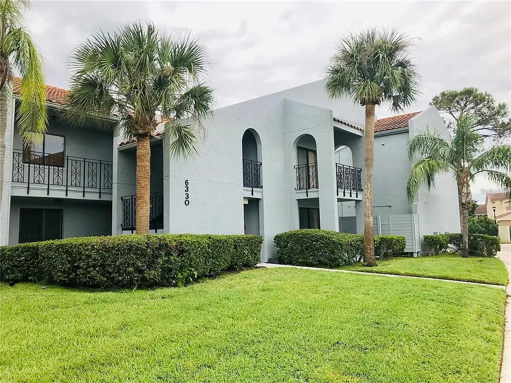 3 bed, 2.0 bath, 1512 sqft, $2,000 — Photo 2