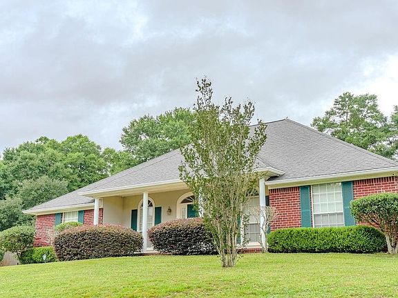 3rd image of 9978 Briarcliff Dr S