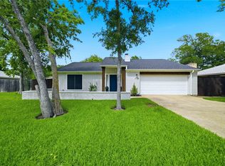 2708 Adrienne Cir, College Station, TX 77845
