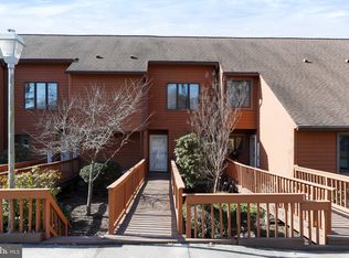 38 Tecumseh Trl, Hedgesville, WV 25427