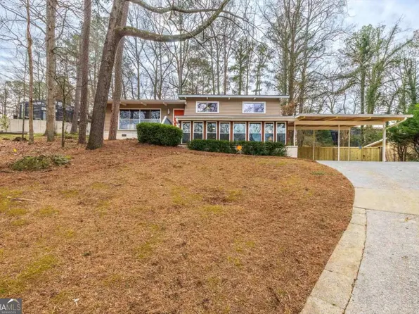 3583 Beachhill Dr, Doraville, GA 30340