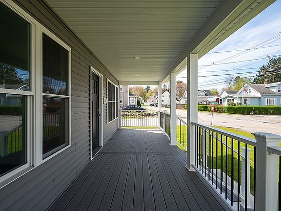 3rd image of 136 Park Hill Ave