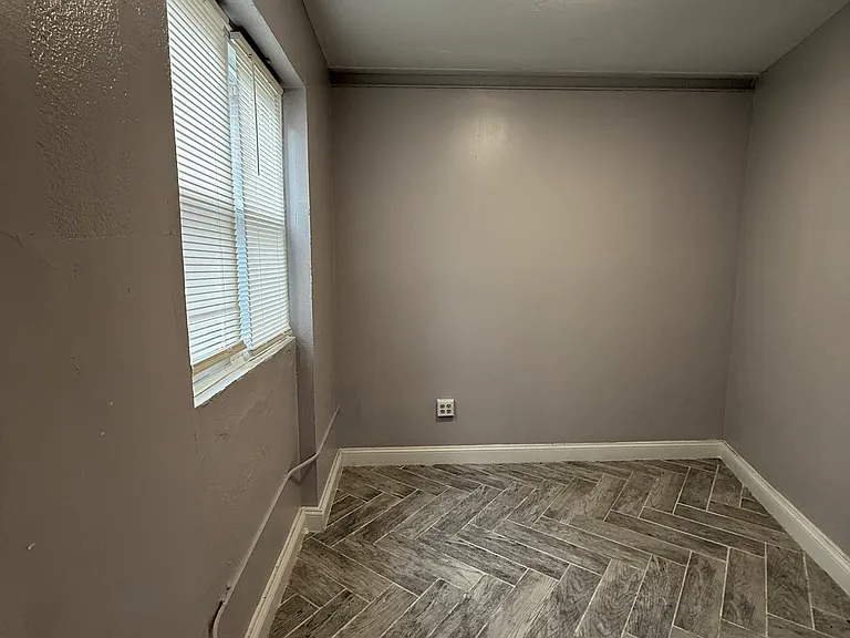 75 Whitney Ave #2 — Photo 15