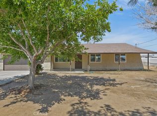 9030 Roble Ave, Hesperia, CA 92345