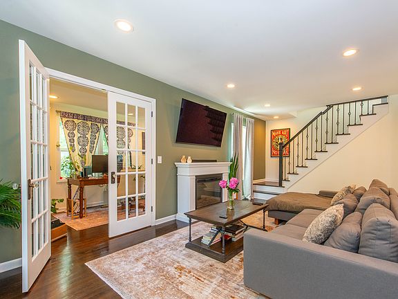 2nd image of 247 Airmount Ave