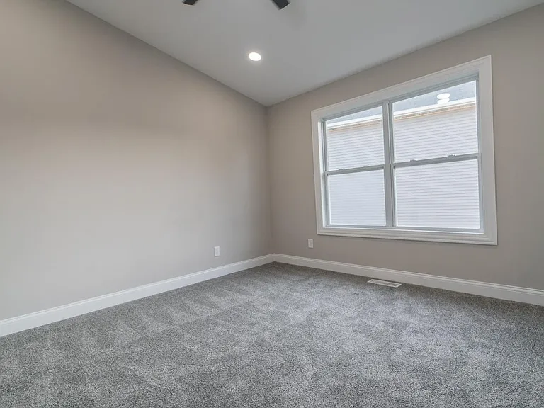 8068 E 123rd Pl — Photo 28