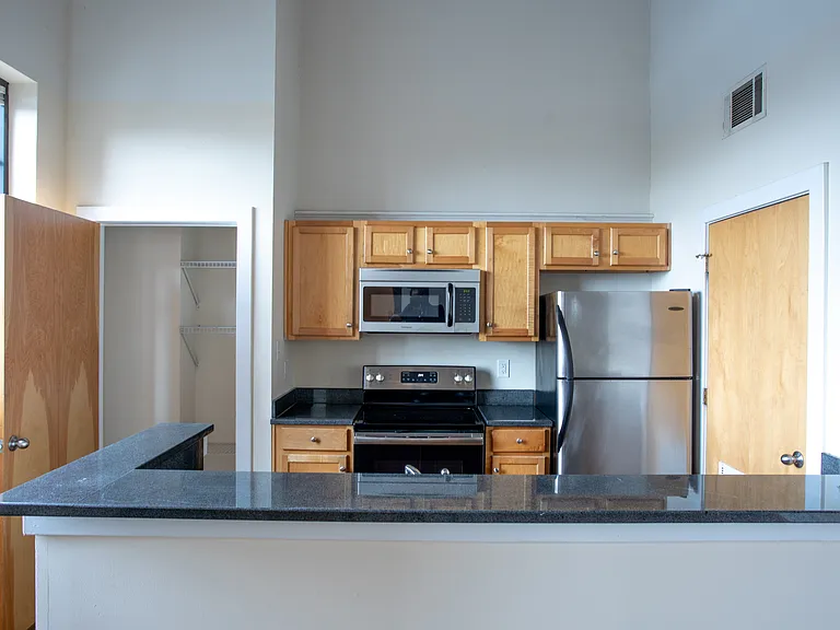 Cornish Brewery Apartments — Photo 42