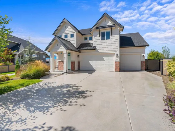 6874 W Los Flores Dr, Meridian, ID 83646