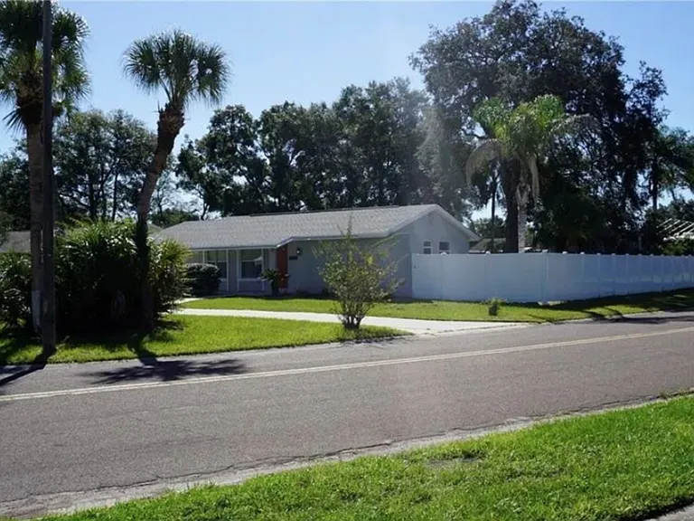8518 Woodlake Dr #1 — Photo 54