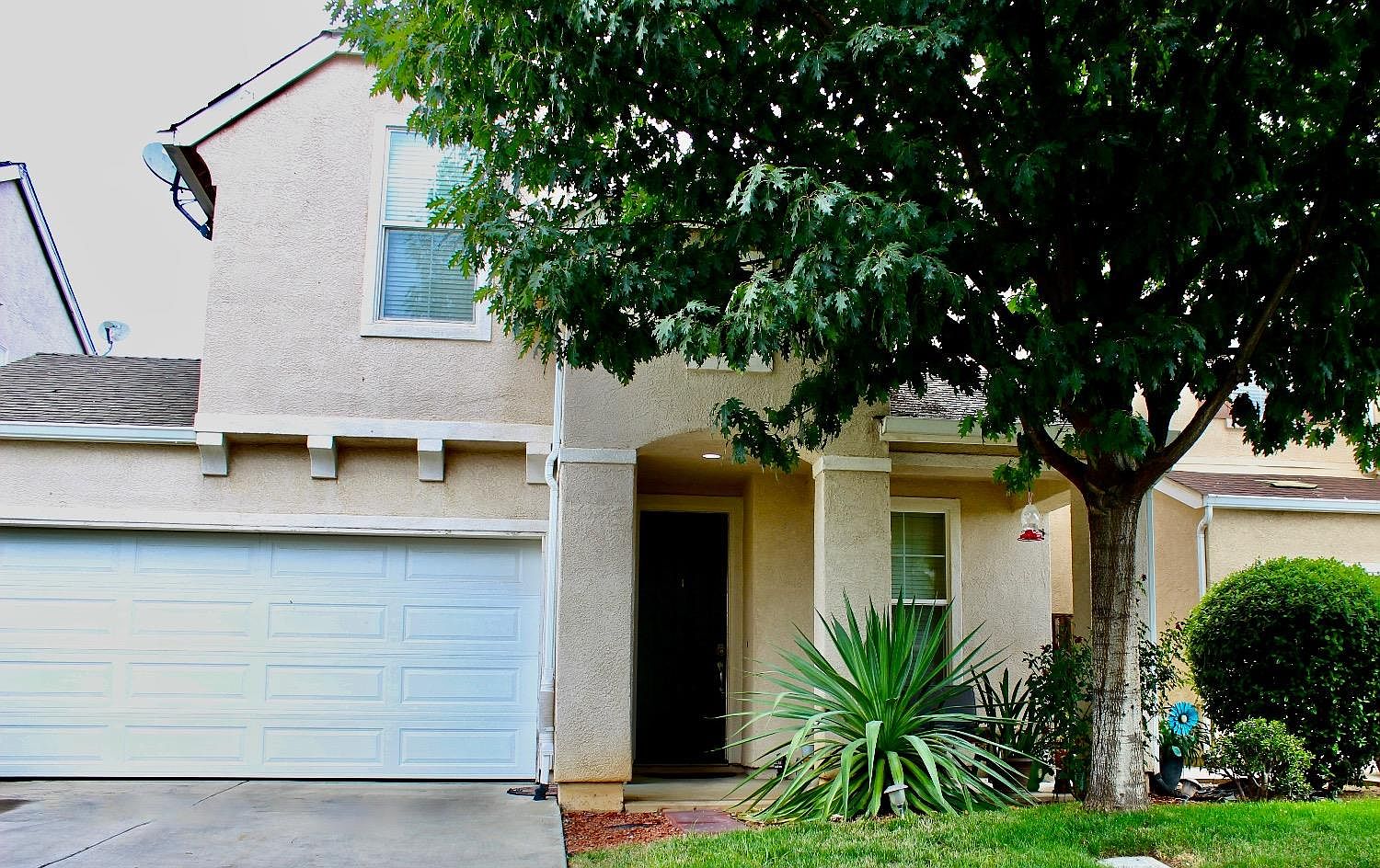 4608 W Javier Way Fresno CA 93722 Zillow