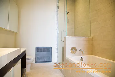 Rented by aptsandlofts.com