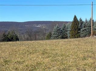 623 Ridge Rd, Bangor, PA 18013