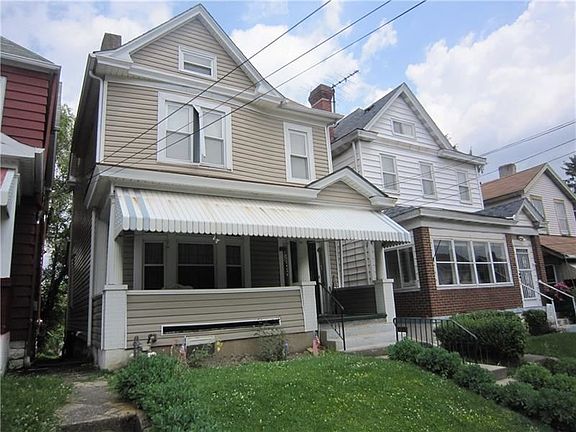 2nd image of 2411 Riverview St