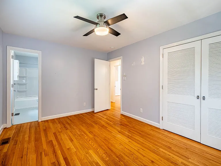 4222 Arbutus Dr — Photo 34