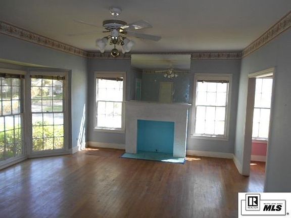 3rd image of 510 Roselawn Ave